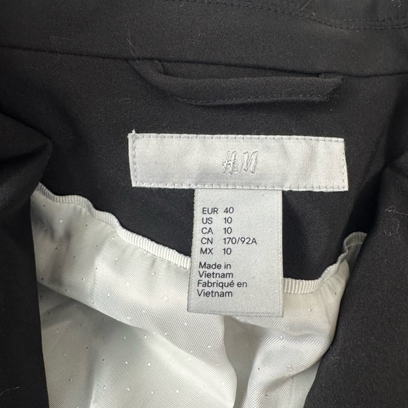 H&M Capsule Black Blazer Suit Jacket Size 10 Chic Minimal Modern Classic - Picture 3 of 8